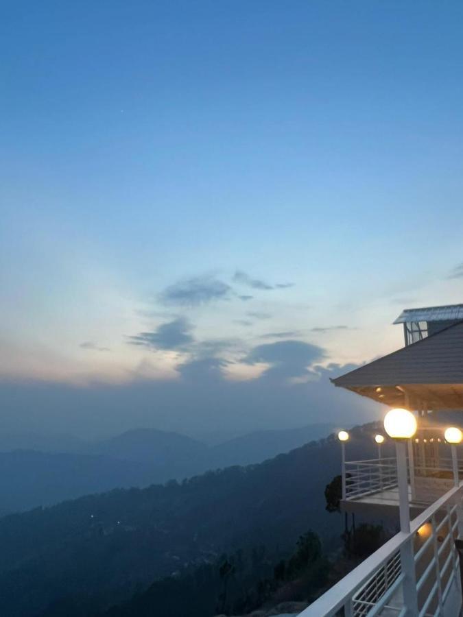 Onehouse Resort 兰斯顿 外观 照片